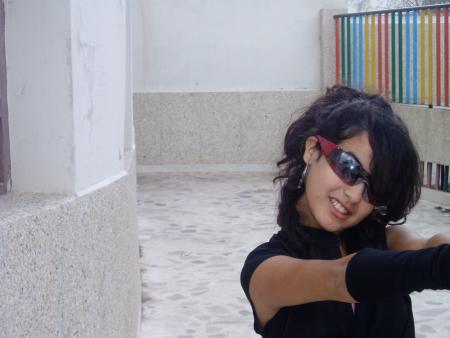 imi une   fille  trop  sympa  meme  si  elle  est  timide